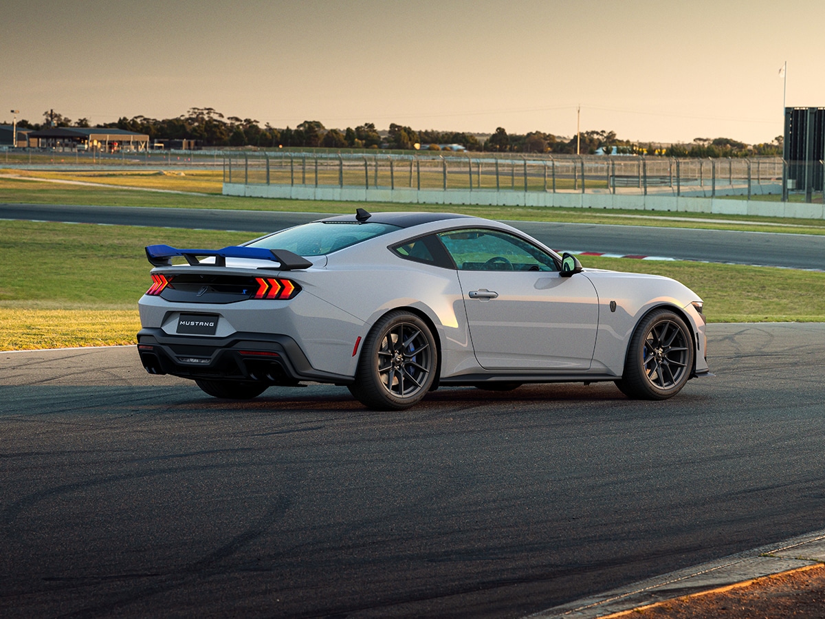 Ford mustang dark horse t8 spec pack rear three quarter
