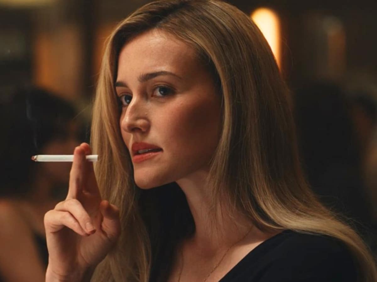 Vapes Are Dead. Cigarettes Are Cool Again