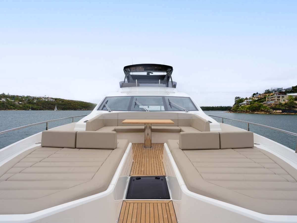 Sunseeker 76 yacht 3