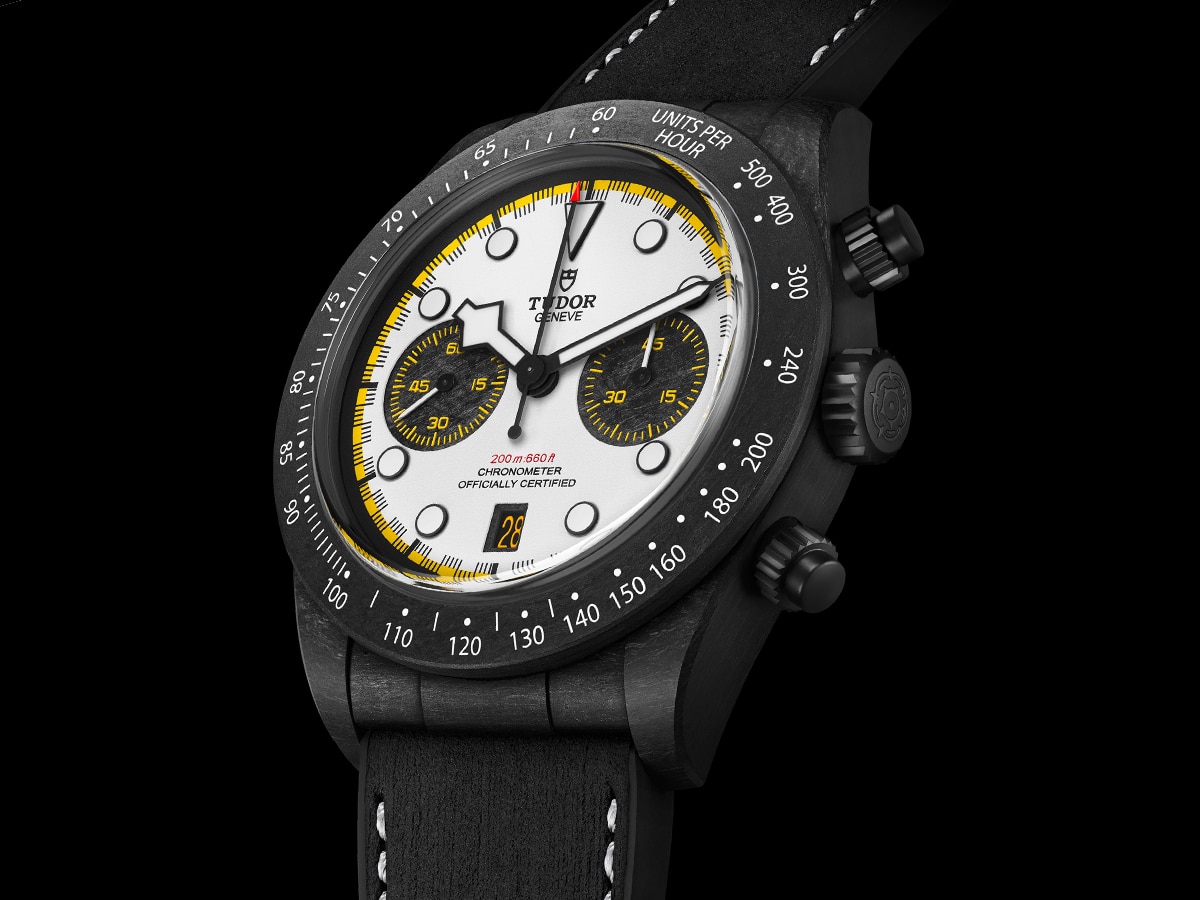 Tudor black bay chrono carbon 26 feature