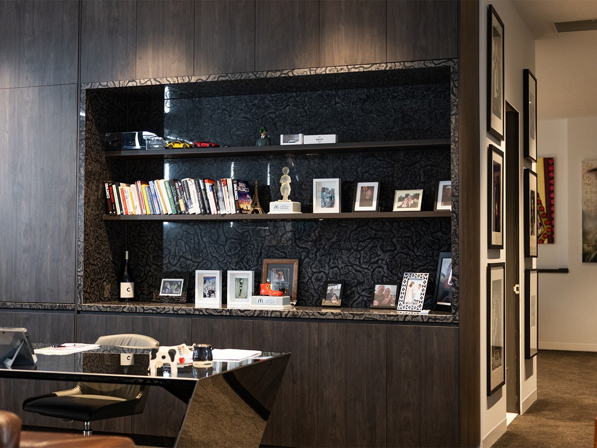 Australia's best mancave 9 11 bloomburg street 0009 imgi 67 101a9294 8839 69f191f63e993 scaled
