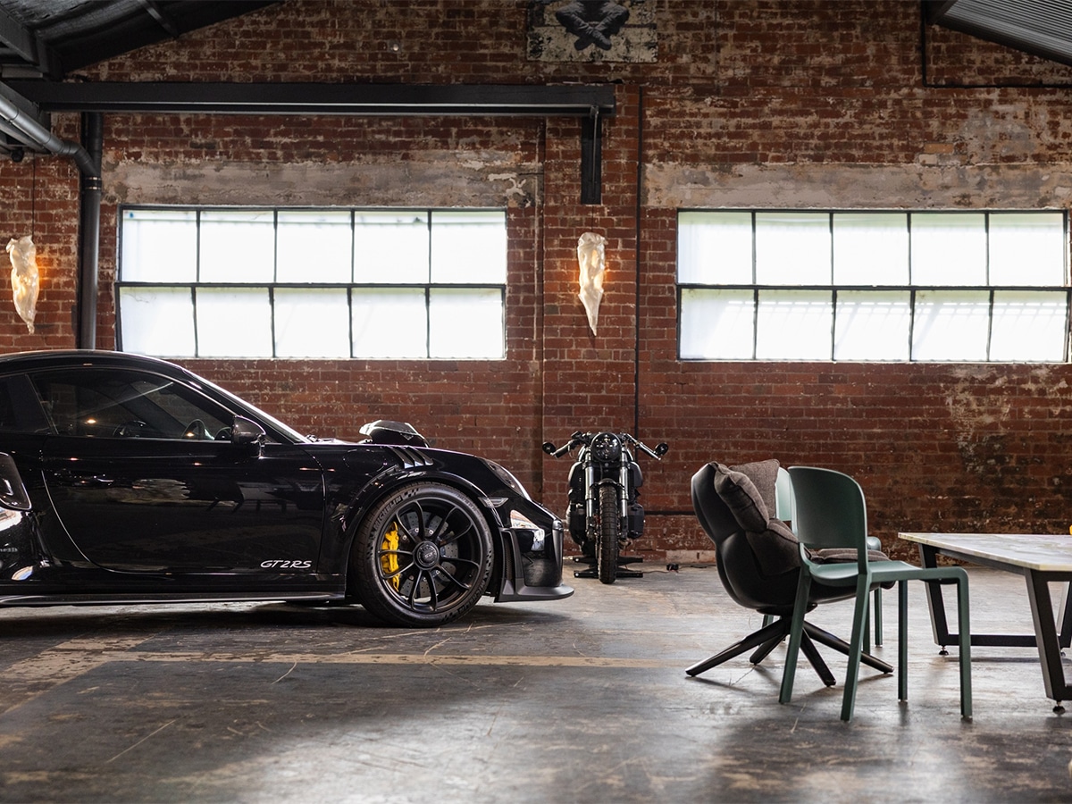 Australia's best mancave 9 11 bloomburg street 0013 imgi 63 101a9263 8832 69f191f52b746 scaled