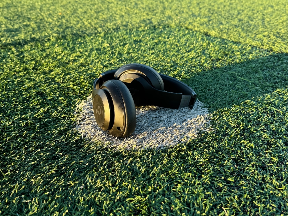 Beats studio pro headphones review 5