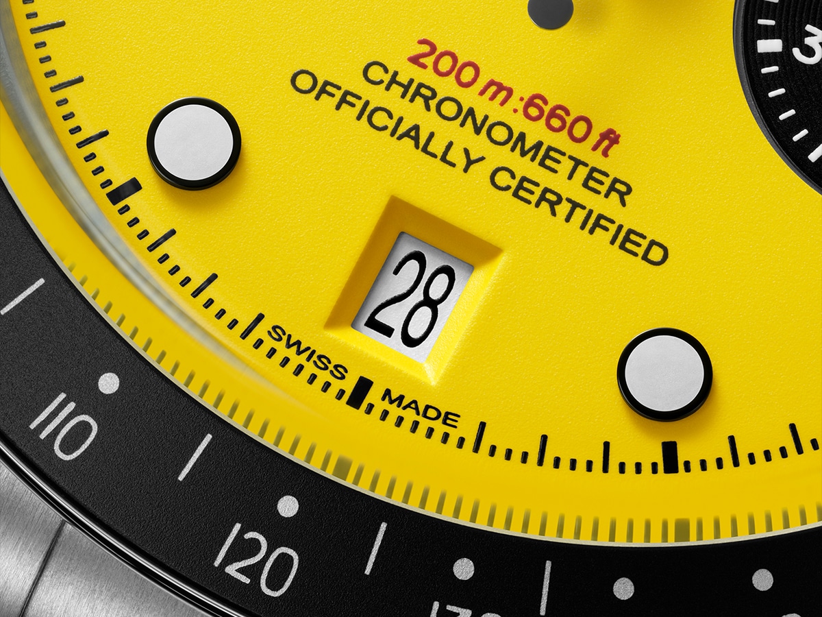 Black bay chrono 39 bumblebee ref 79310n date window