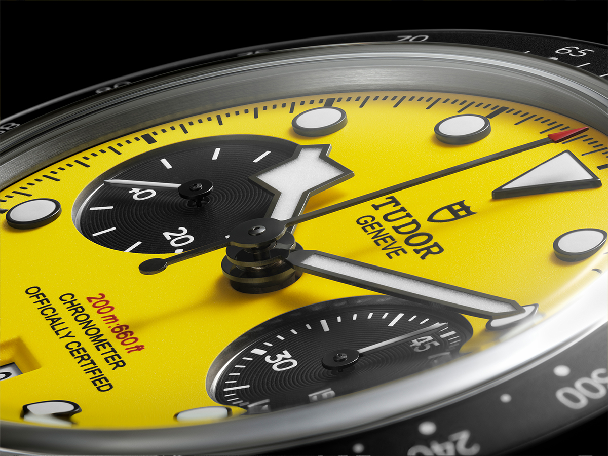 Black bay chrono 39 bumblebee ref 79310n dial