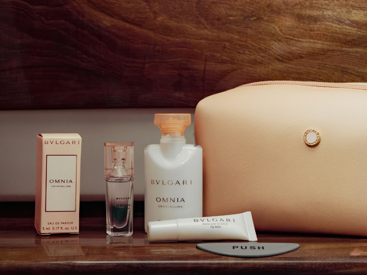Emirates bulgari amenit kits for first and business class customers 2