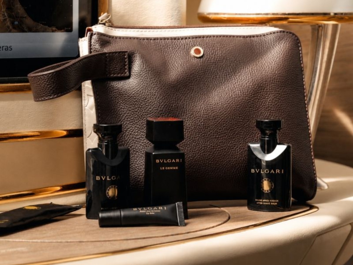 Emirates bulgari amenit kits for first and business class customers 7