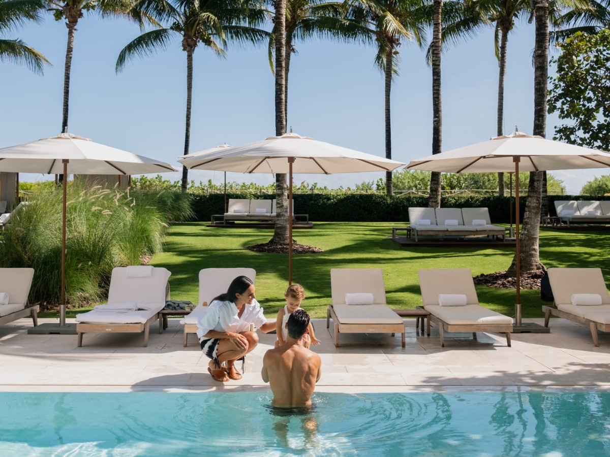 Four seasons surf club surfside 3
