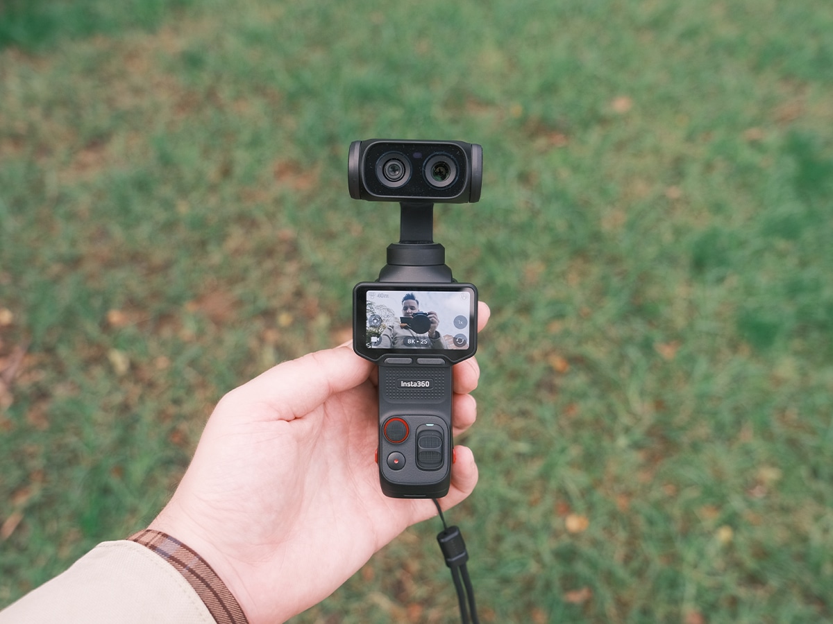 Insta360 luna ultra front in hand