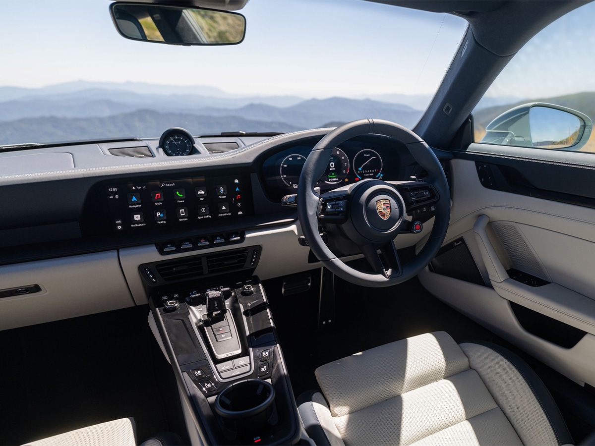 Porsche 911 t hybrid 0013 dsc00010
