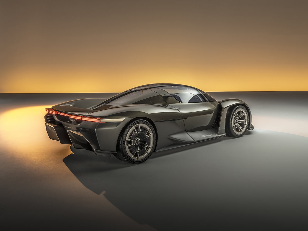 Porsche mission x 0001 245178 5363x4368