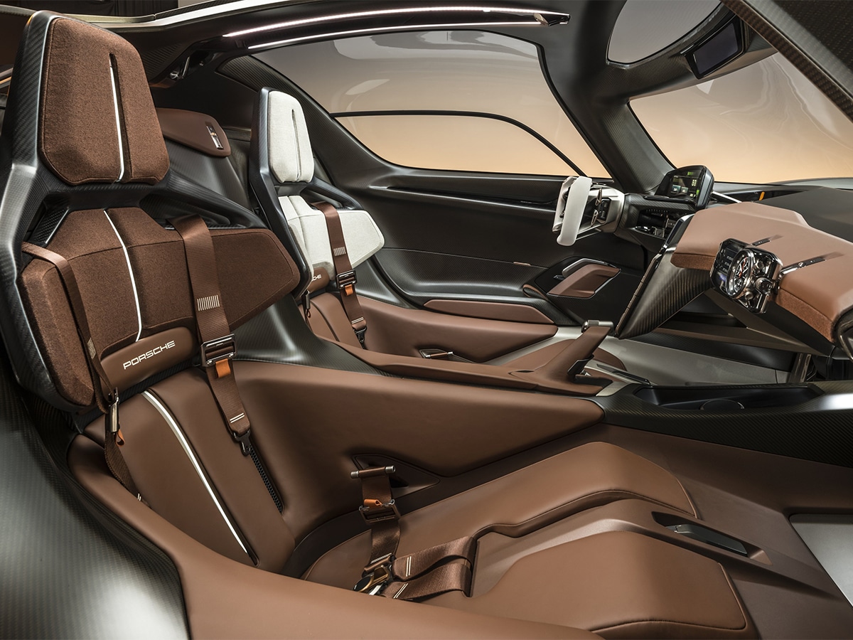 Porsche mission x 0003 245220 4535x3181