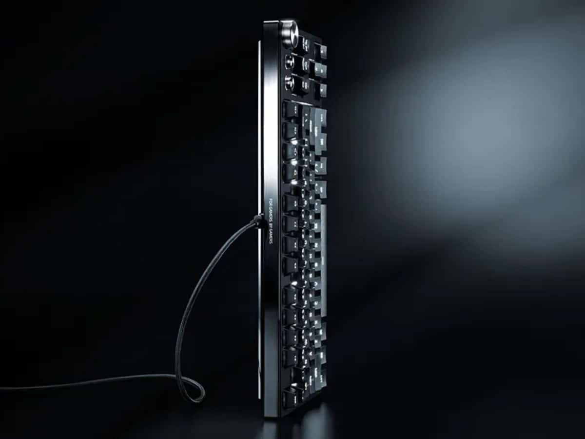 Razer huntsman signature edition gaming keyboard 1