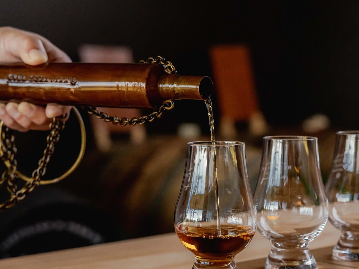 Cradle Mountain Whisky, a Tasmanian whisky distillery