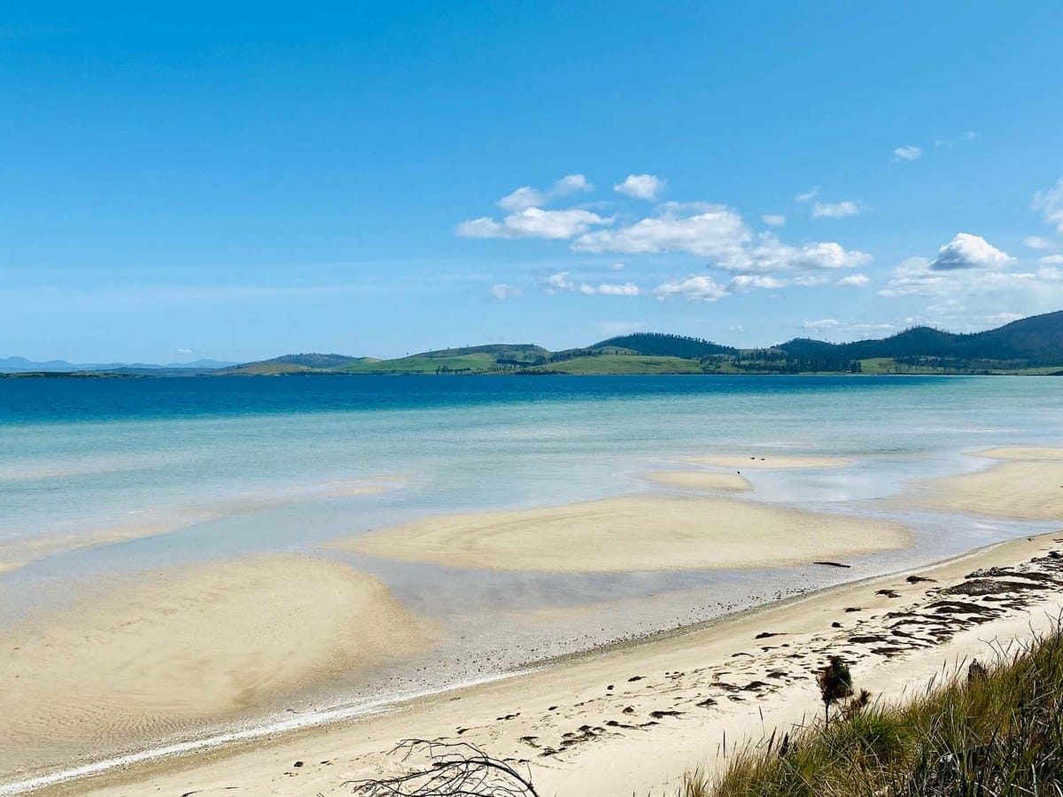 Dunalley Bay Distillery, a Tasmanian whisky distillery