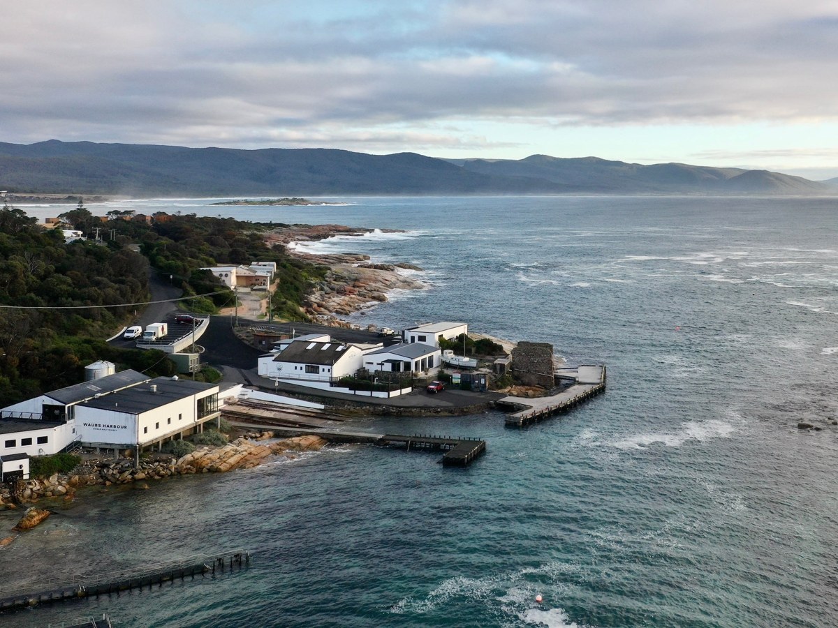 Waubs Harbour Distillery, a Tasmanian whisky distillery