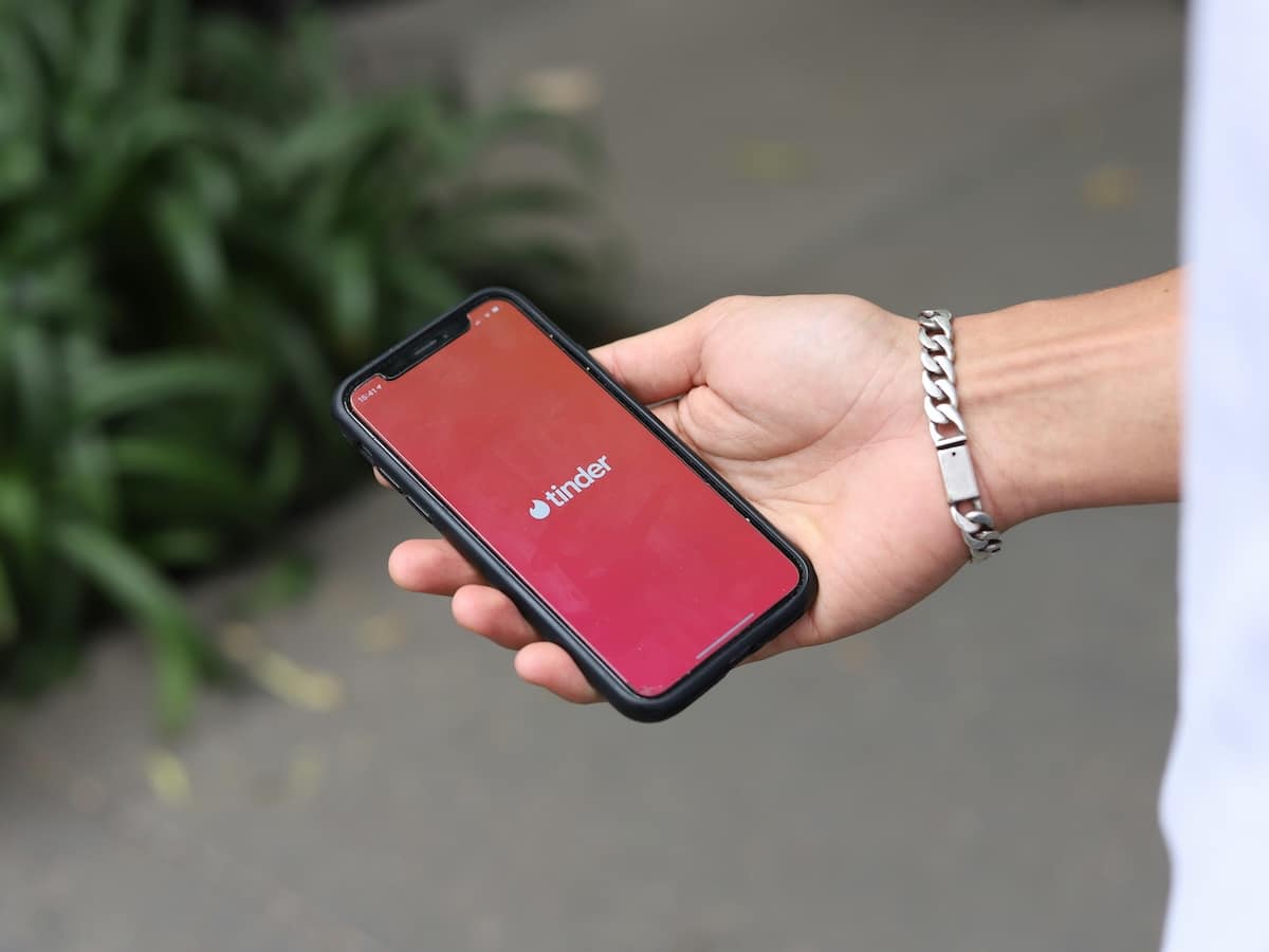 Tinder dating app