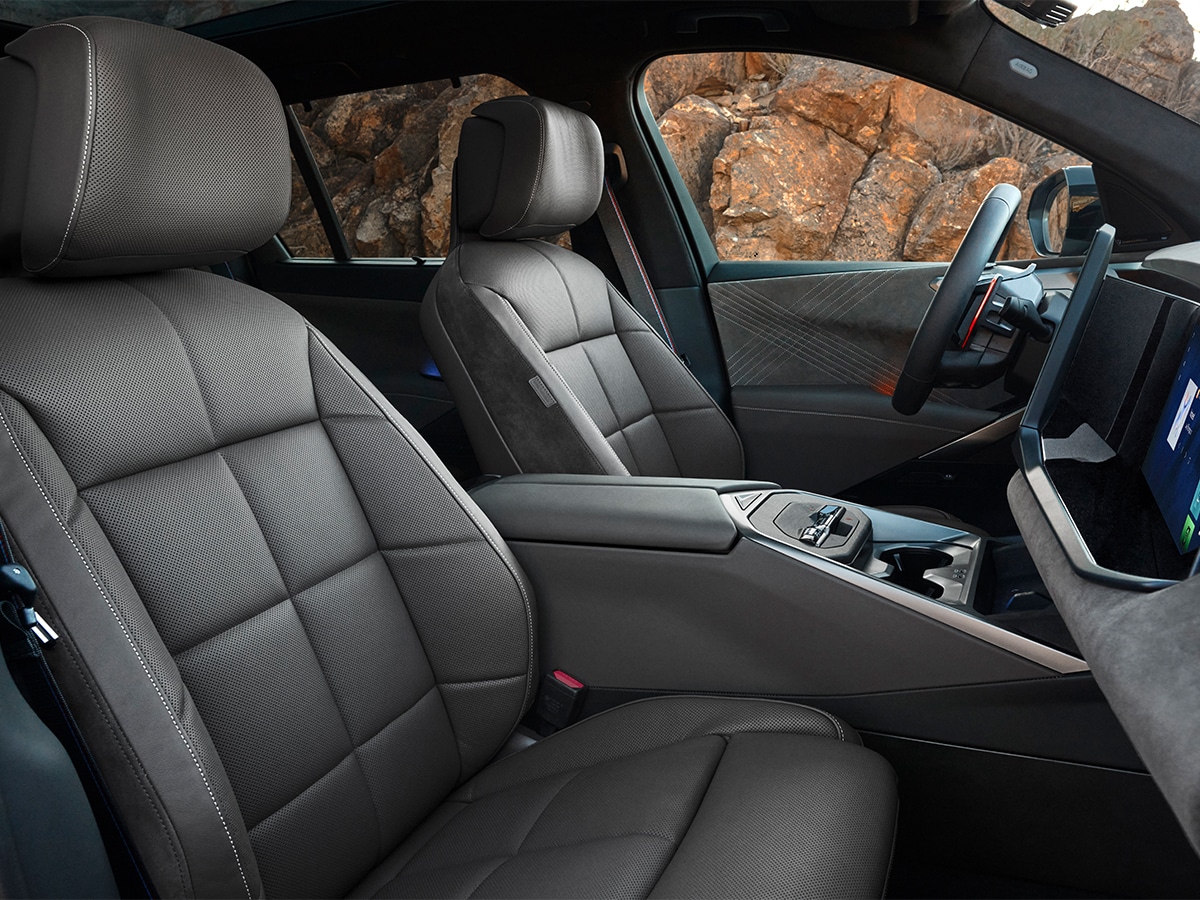 Bmw x5 m60e xdrive 0013 p90646127 highres bmw x5 m60e xdrive 0