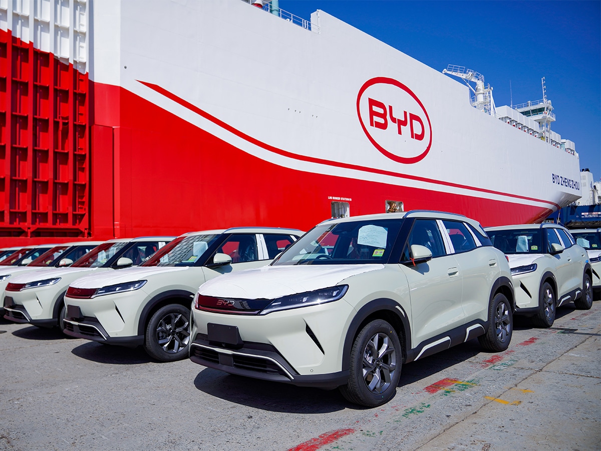 Byd atto 2 on ship