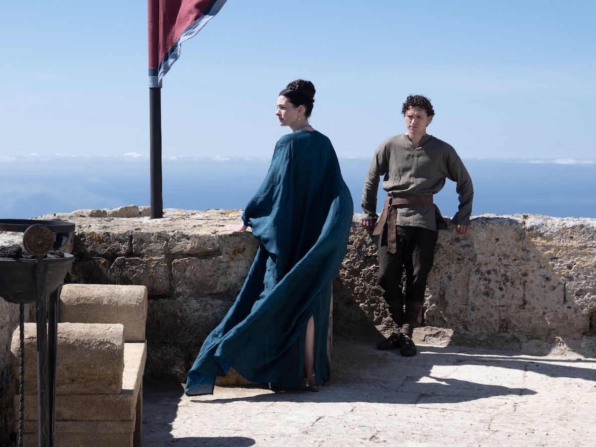 anne hathaway tom holland the odyssey