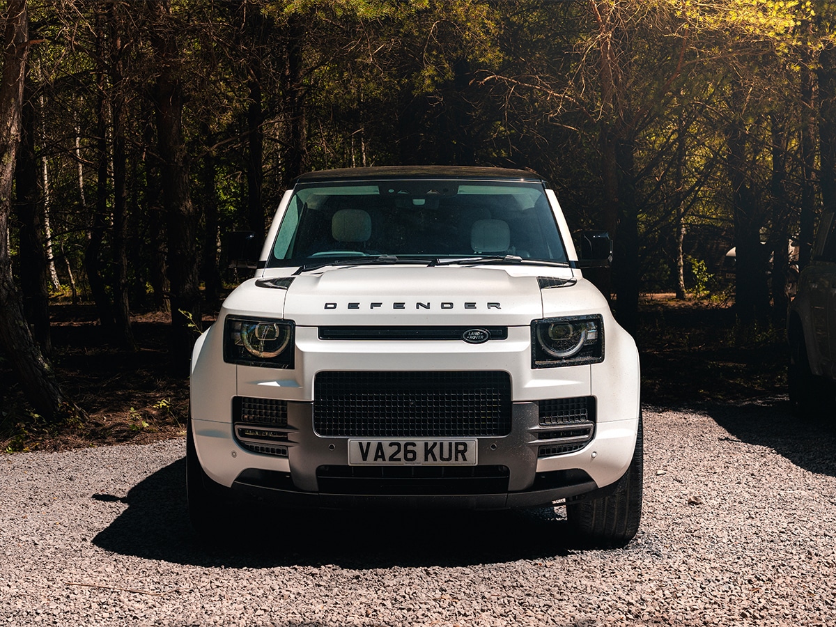 Defender vertex 0009 goodwood defender 90 vertex patagonia white 64