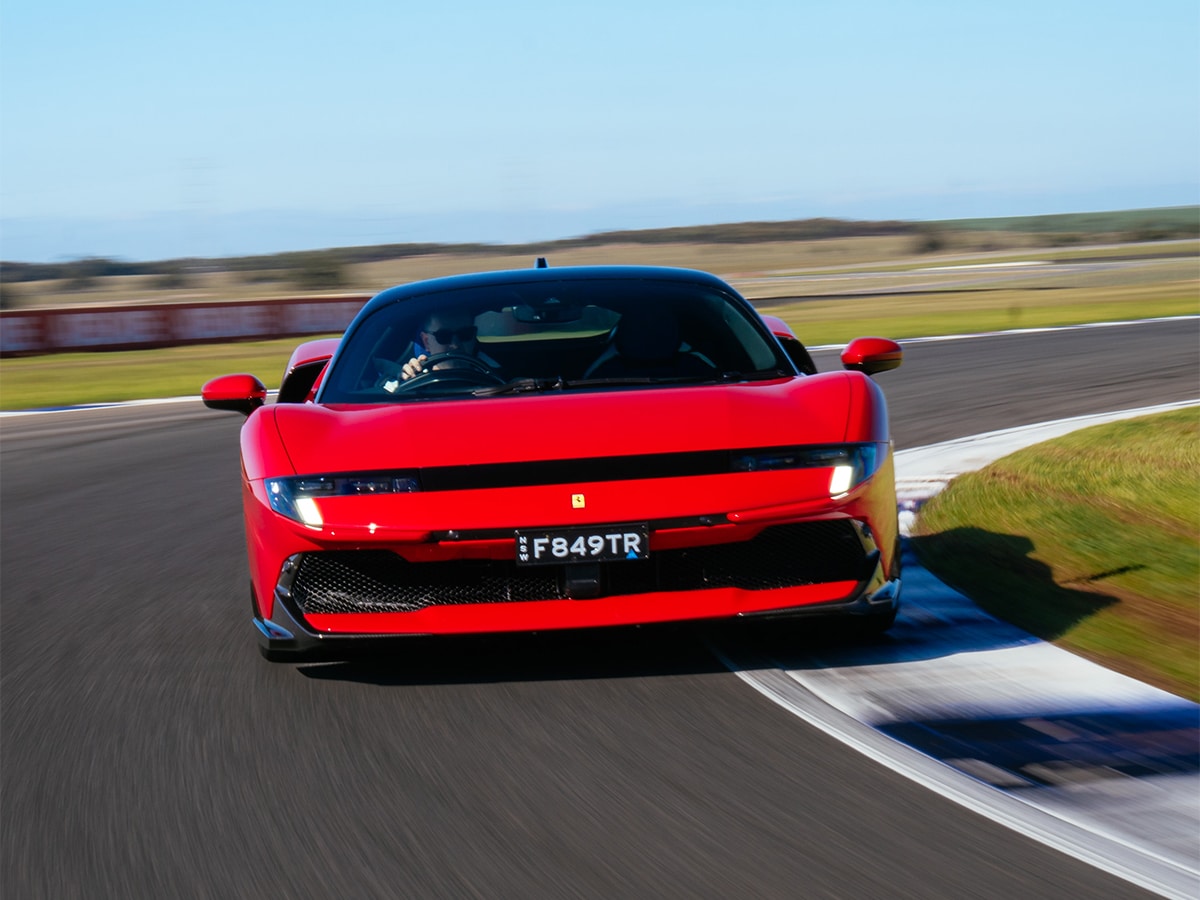 Ferrari 849 testarossa on track 0001 ferraritestarossatracking 02578 2
