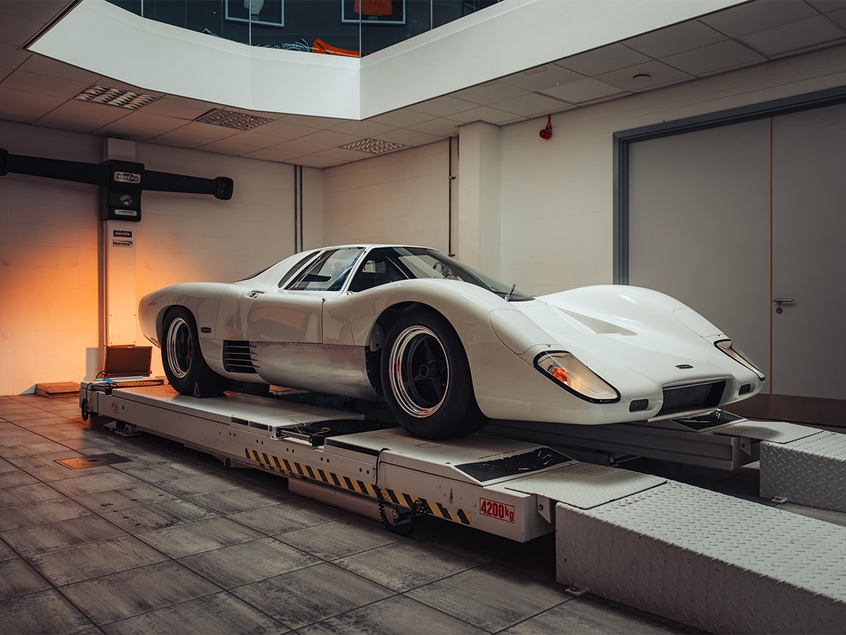 McLaren Special Operations Restored a Priceless M6GT to Better Than New