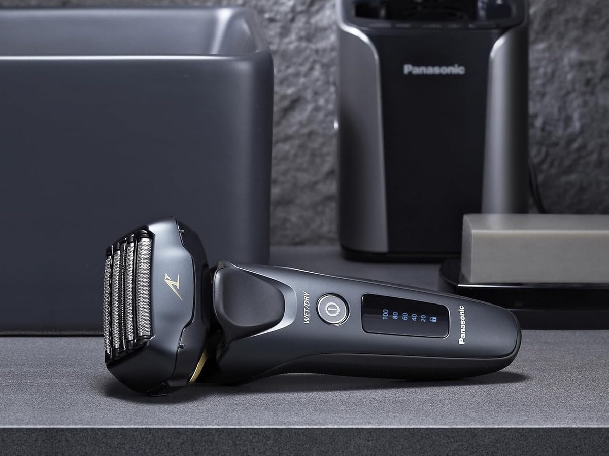 Panasonic multi flex 5 blade shaver es lv67