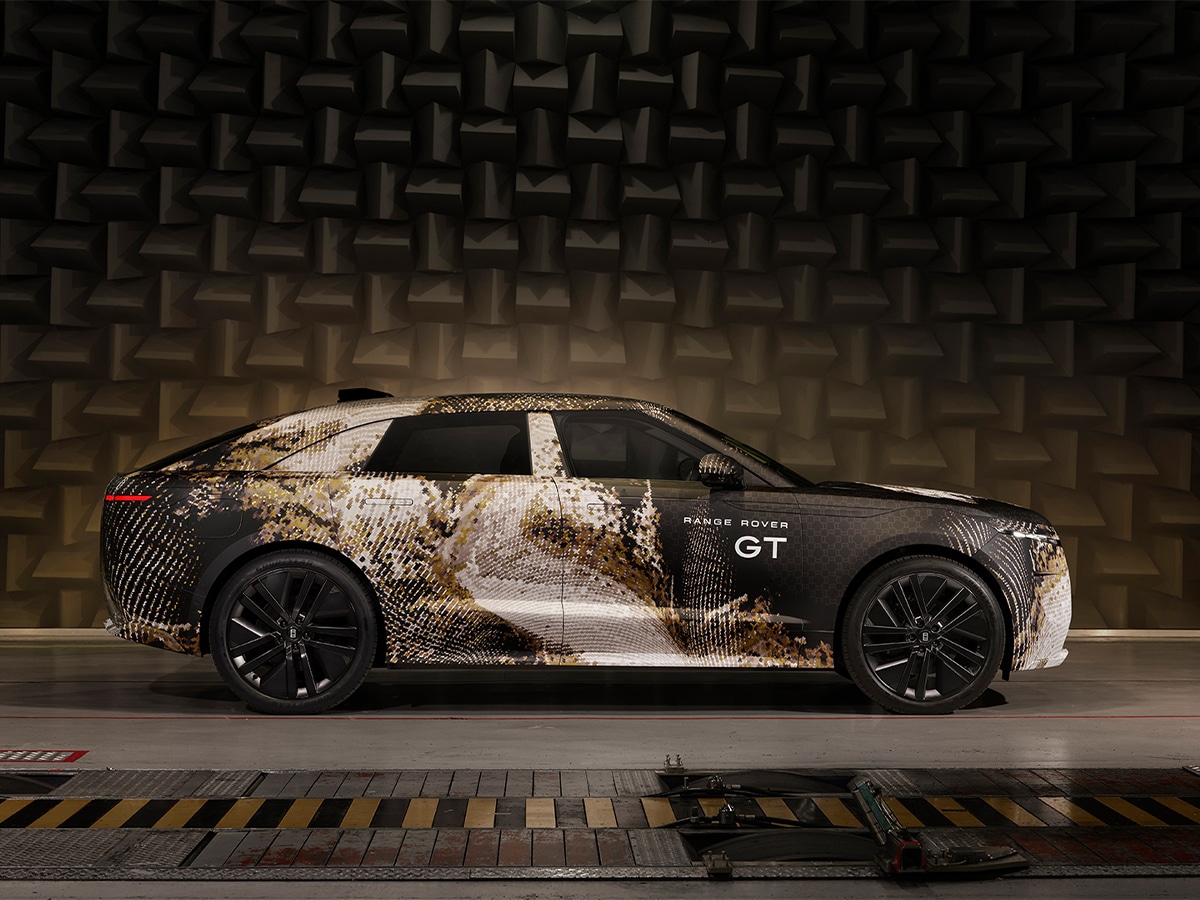 New Range Rover GT Revealed With Coupé Proportions and Cutting-Edge EV Platform