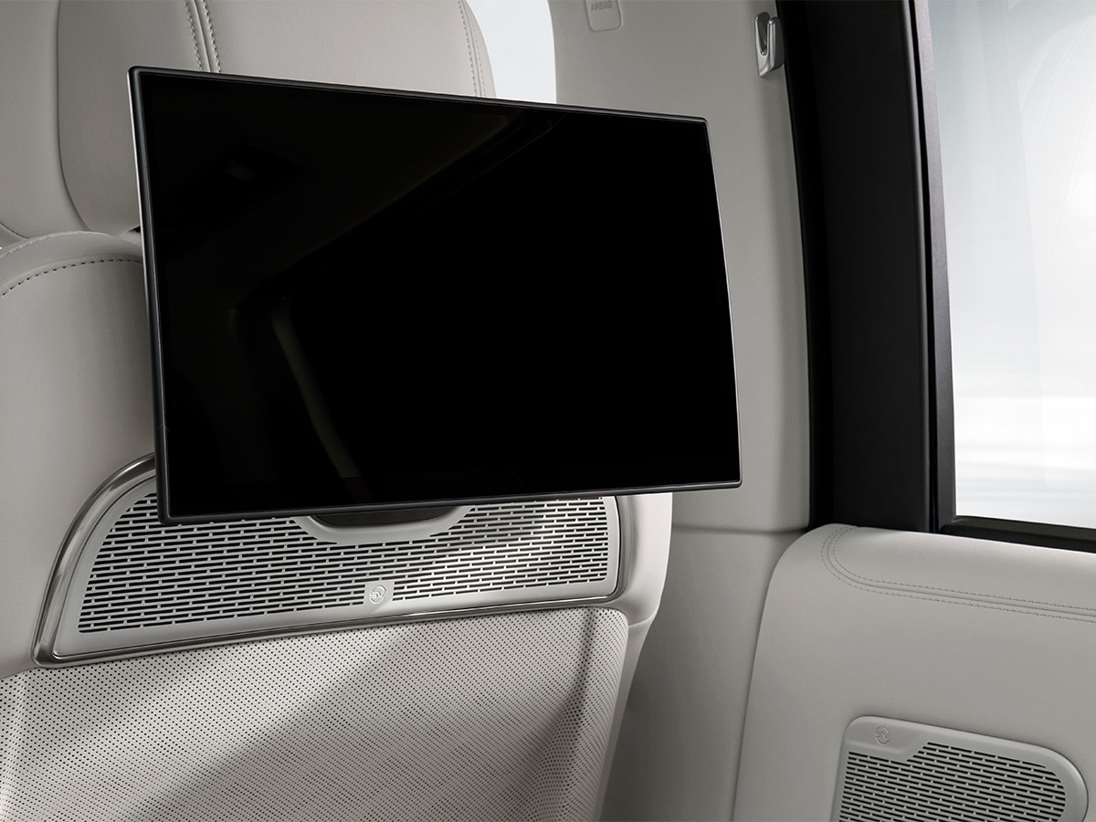 Range rover sv ultra sound system 0004 rr sv ultra 27my interior 07 290426