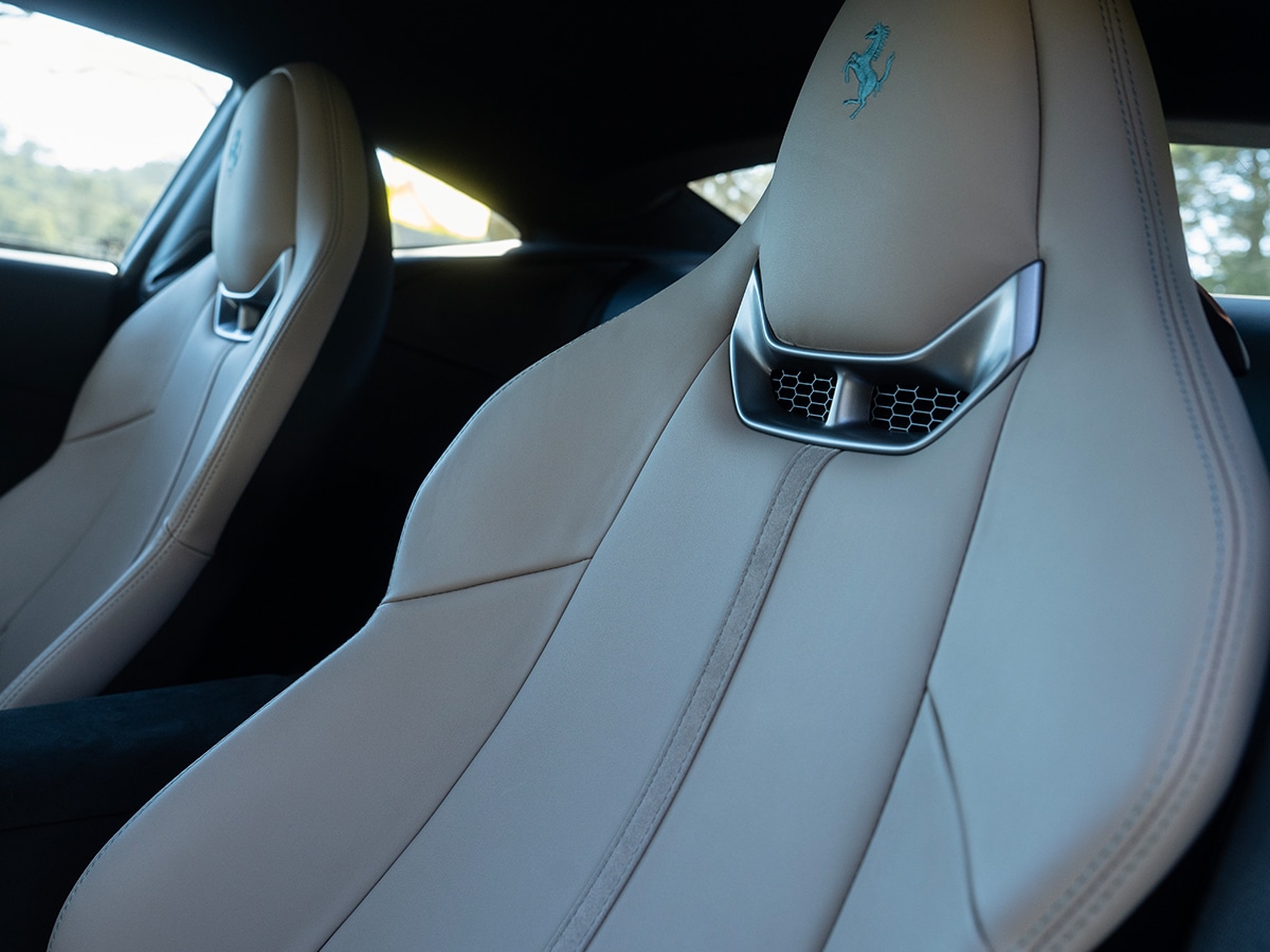 2026 ferrari amalfi seats