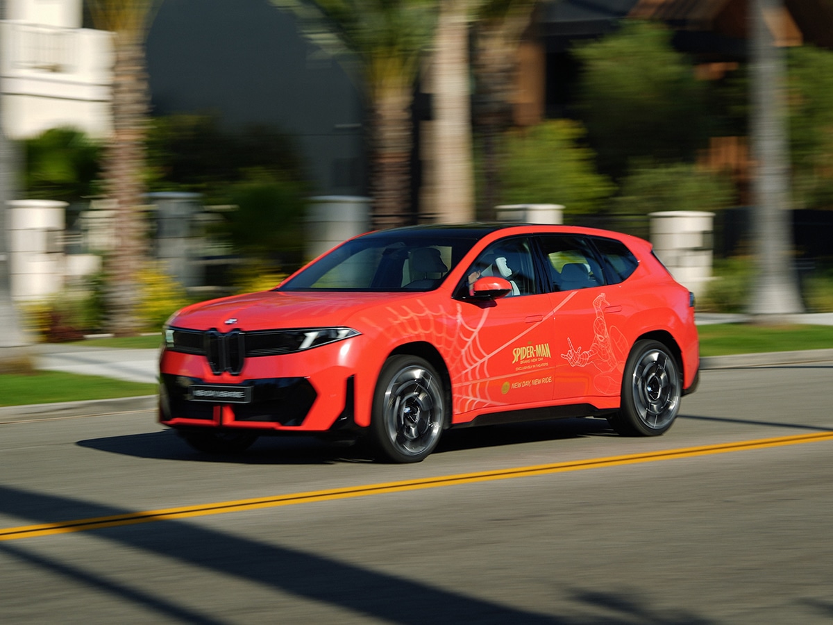 Bmw spider man ad onscreen 0007 p90651603 highres bmw brings modern mo
