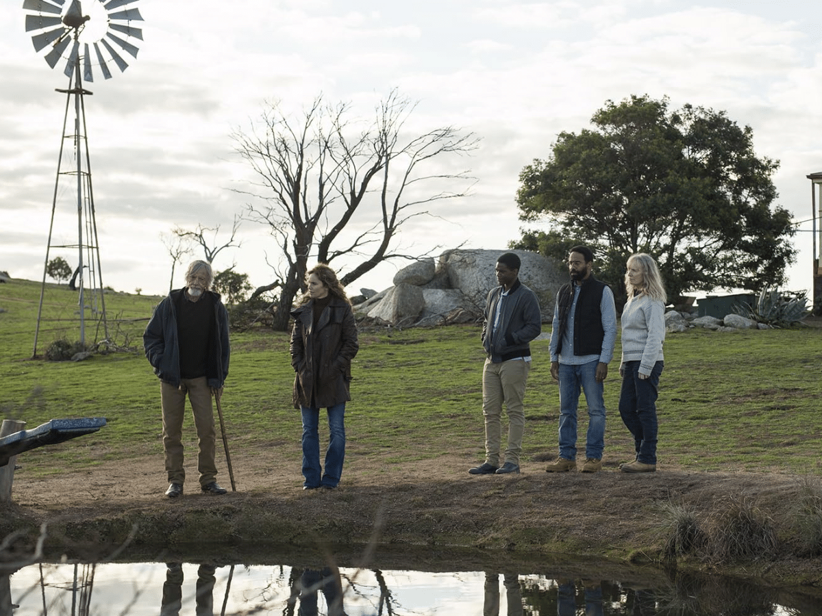 Amy Brenneman, Scott Glenn, Kevin Carroll, Lindsay Duncan, and Jovan Adept in 'The Leftovers' (2014) | Image: IMDb