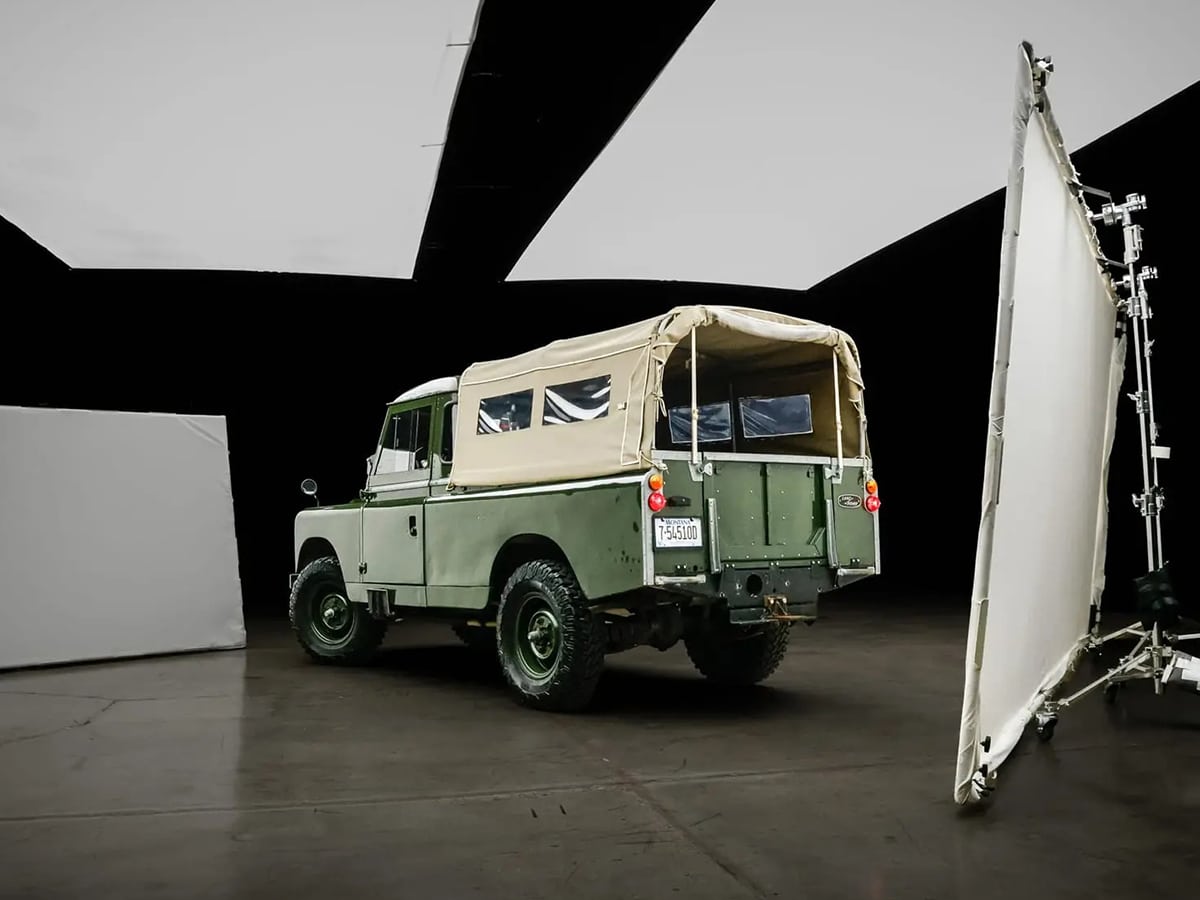 Ex–daniel craig - rachel weisz 1959 land rover 109 series ii 4×4 pickup 0013 ex–daniel craig - rachel weisz 1959 land ro