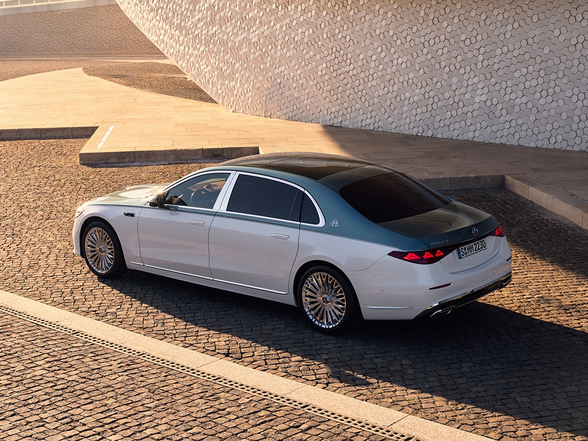Mercedes maybach s class revealed 0012 mercedes maybach s 580