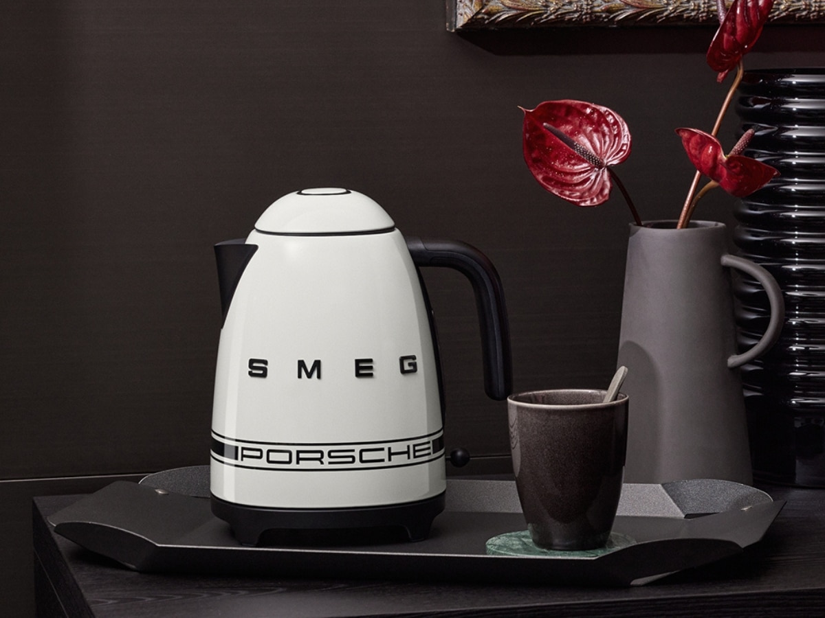 Porsche x smeg kettle