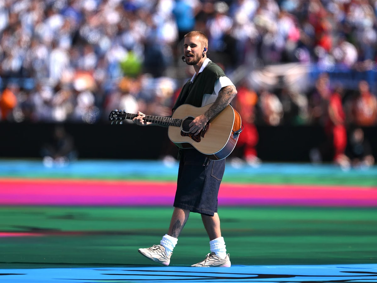 Yeezy at super bowl