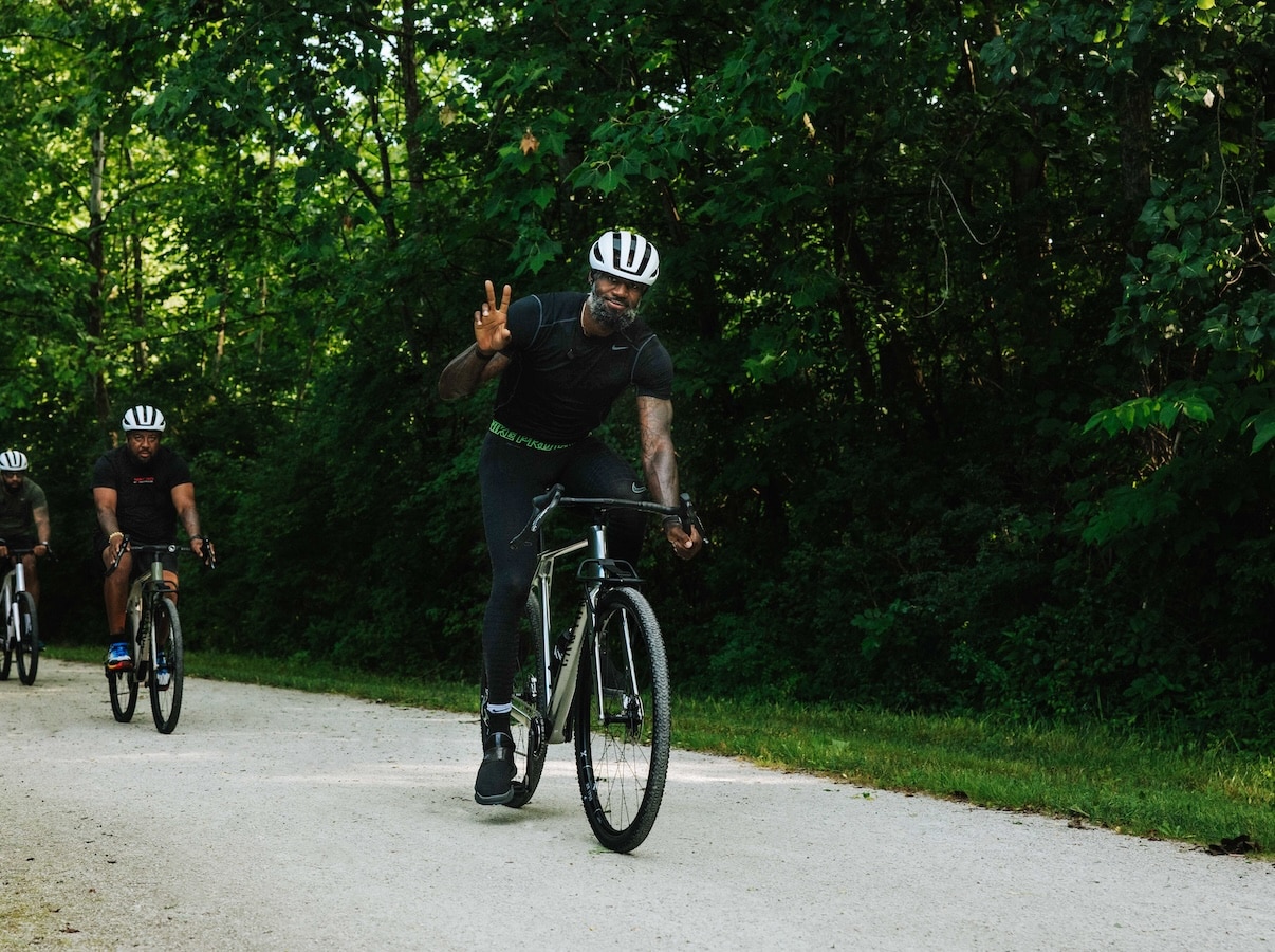 Canyon Design LeBron James A One-Of-One 3XL Bike With 32-Inch Wheels