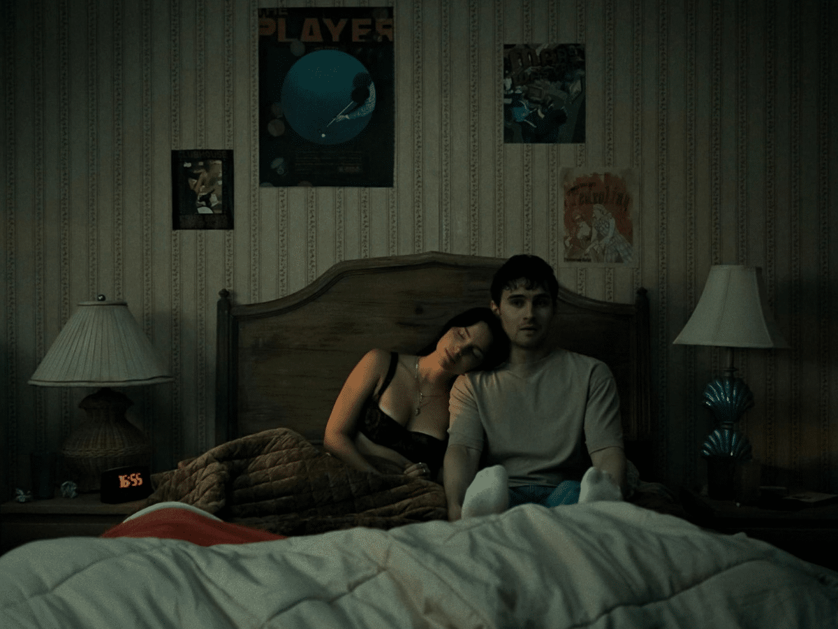 Inde Navarrette and Michael Johnston in 'Obsession'