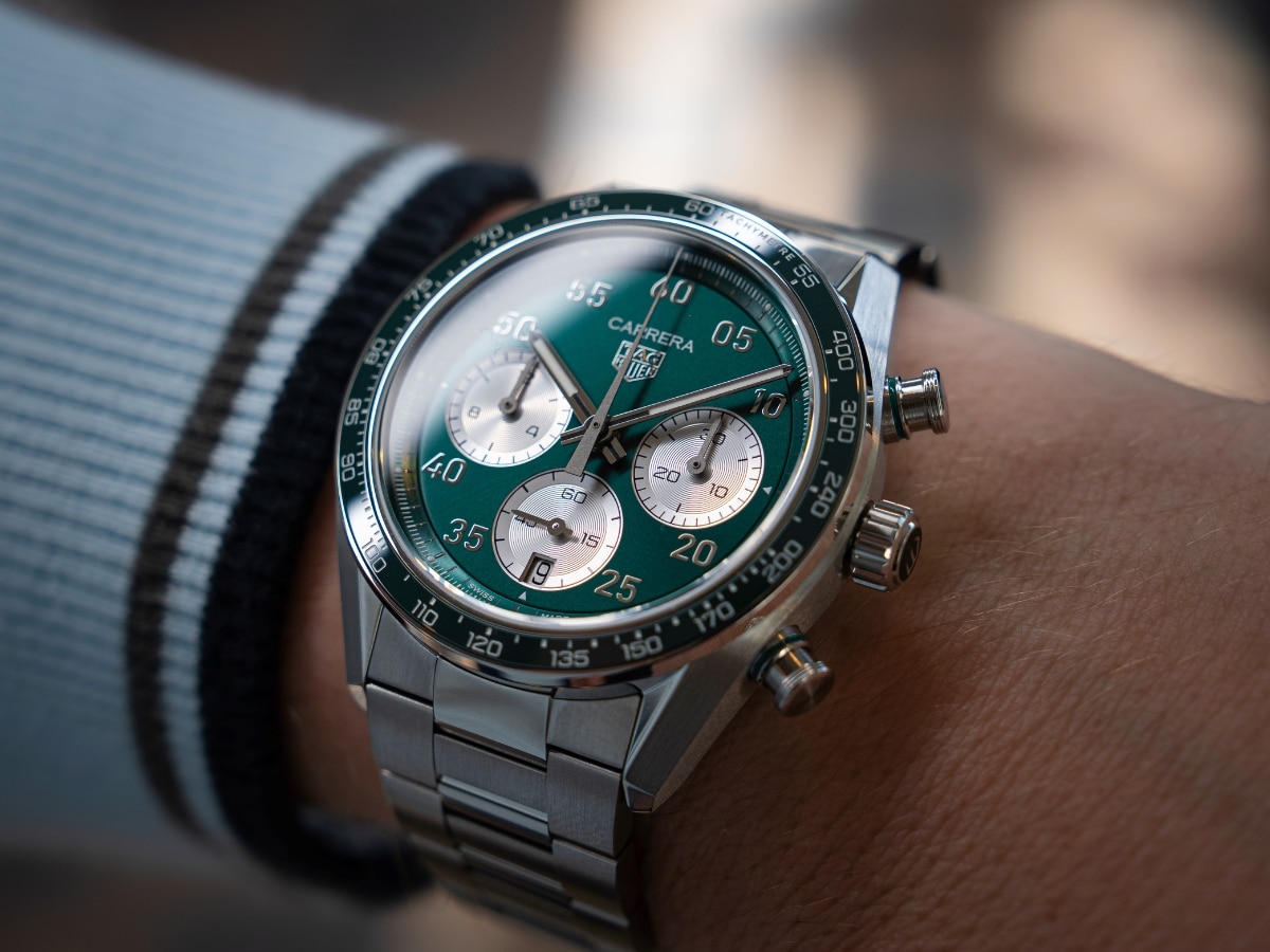 Tag heuer carrera chronograph sport green