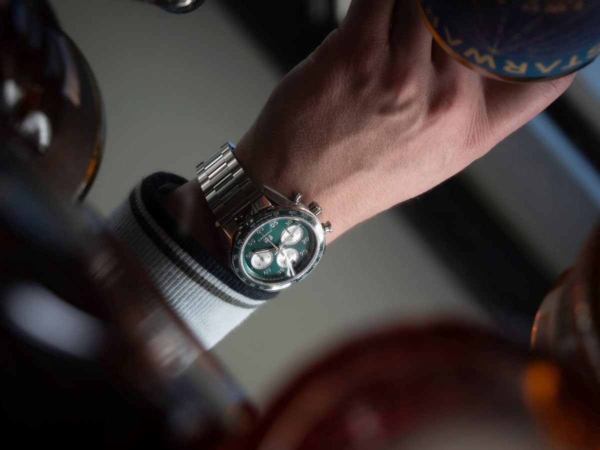 Tag heuer carrera chronograph sport green