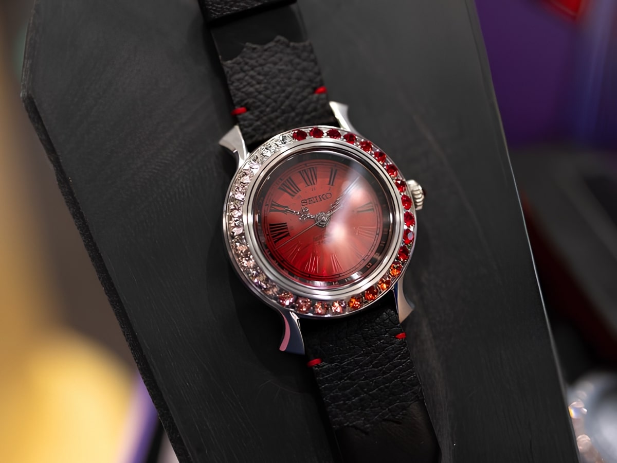 Vampire exclusive watch