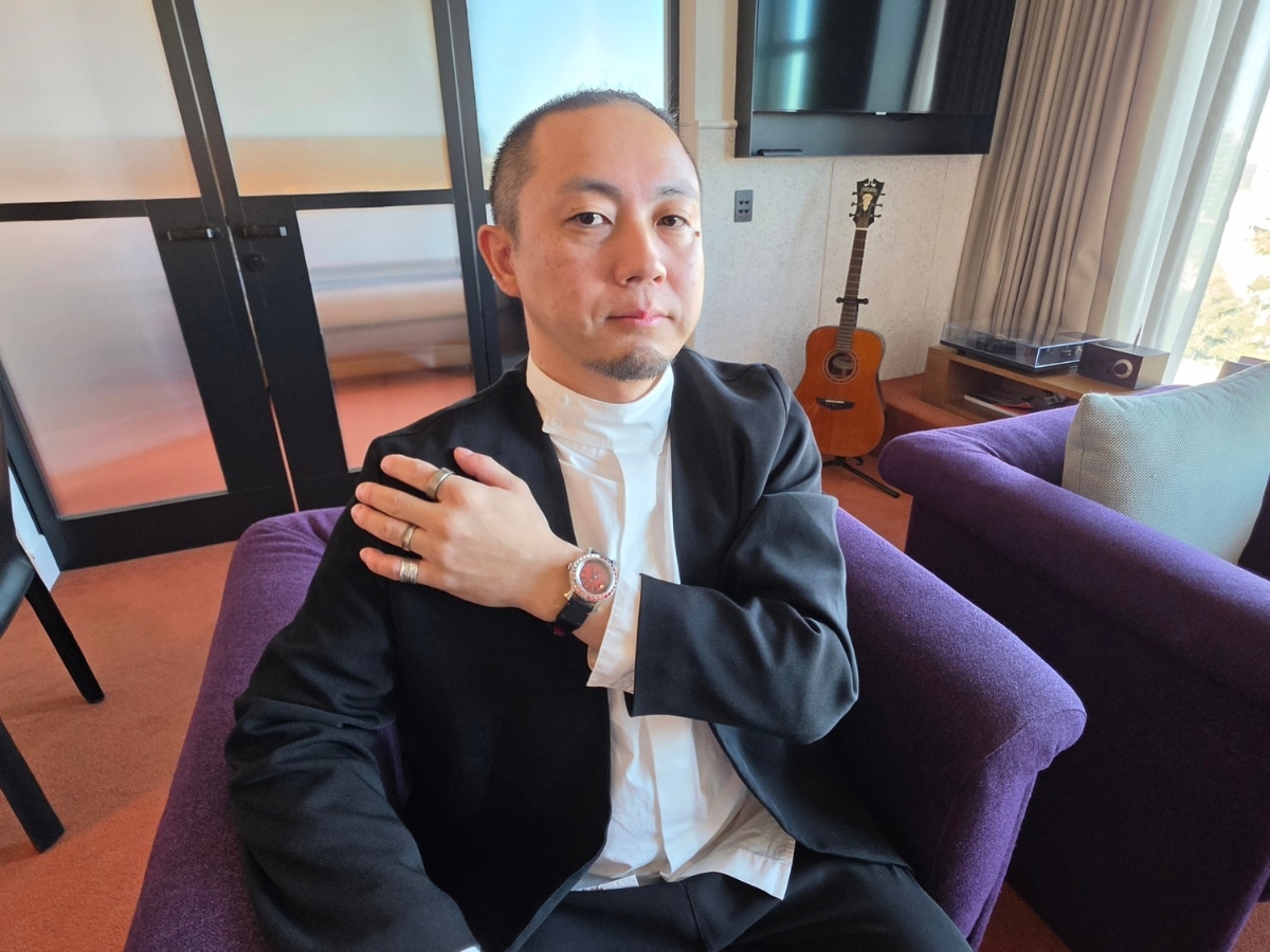 Yu ishihara — vampire exclusive watch