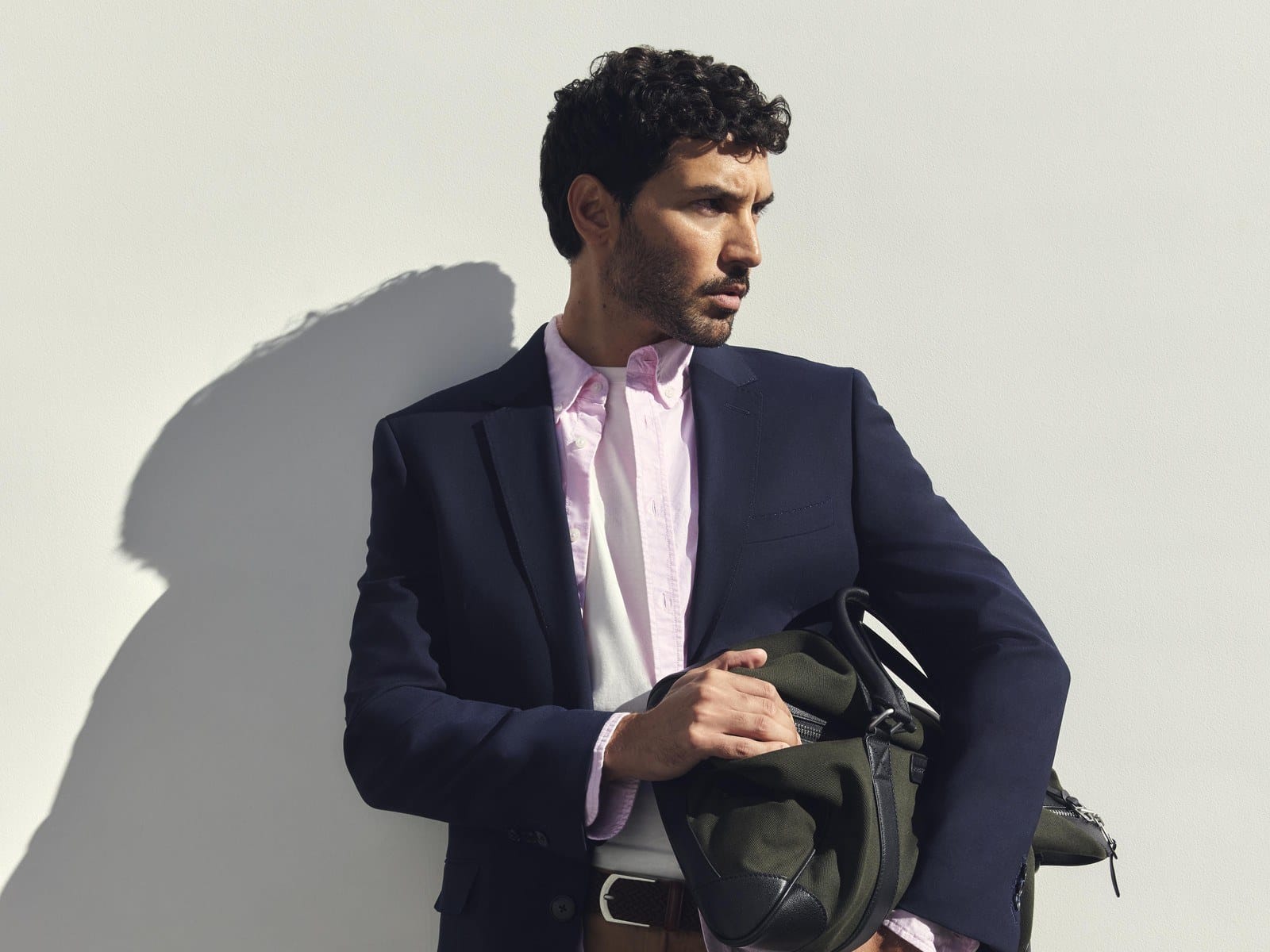 How to Build a Smart-Casual Wardrobe for an Australian Summer With Sportscraft