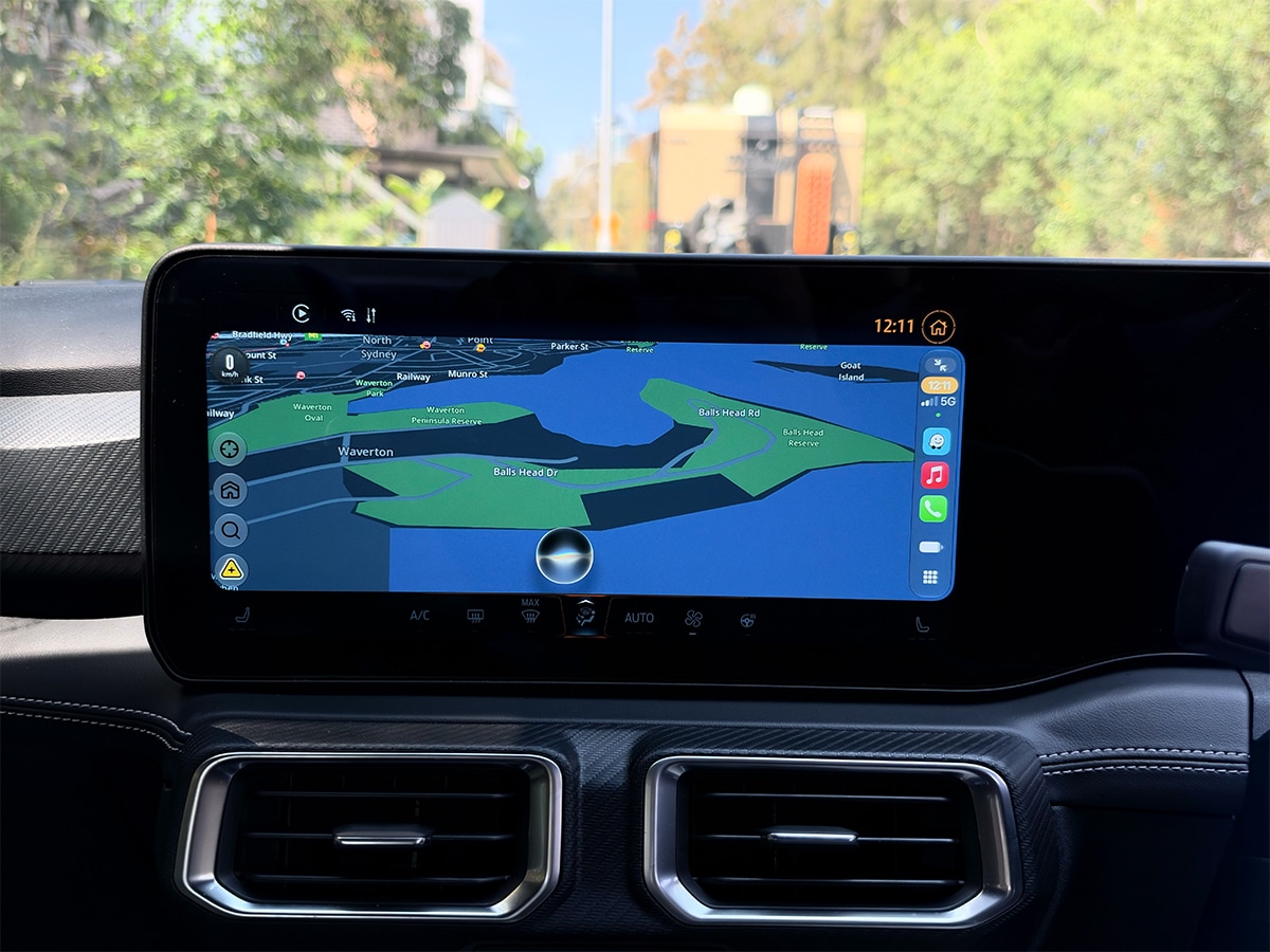 Ios 27 apple carplay upgrades siri ai over maps