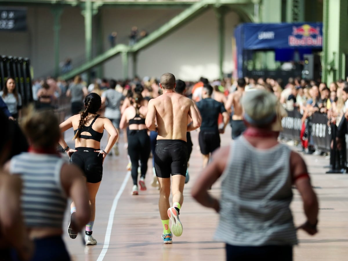 hyrox run unsplash