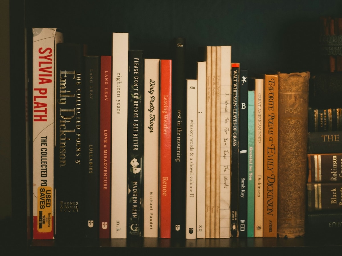 Taylor wright poetry unsplash