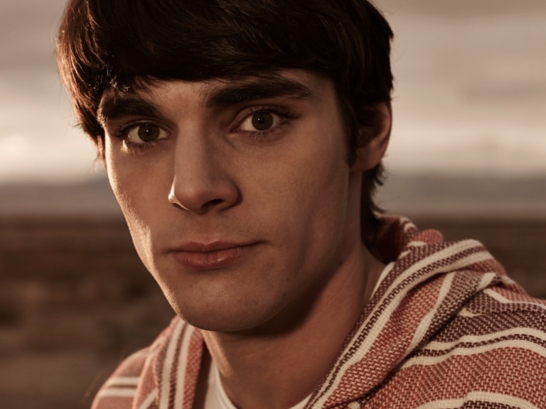 Breaking Bad Use 'Breaking Bad' Star RJ Mitte Dies Aged 34 | Man of Many
