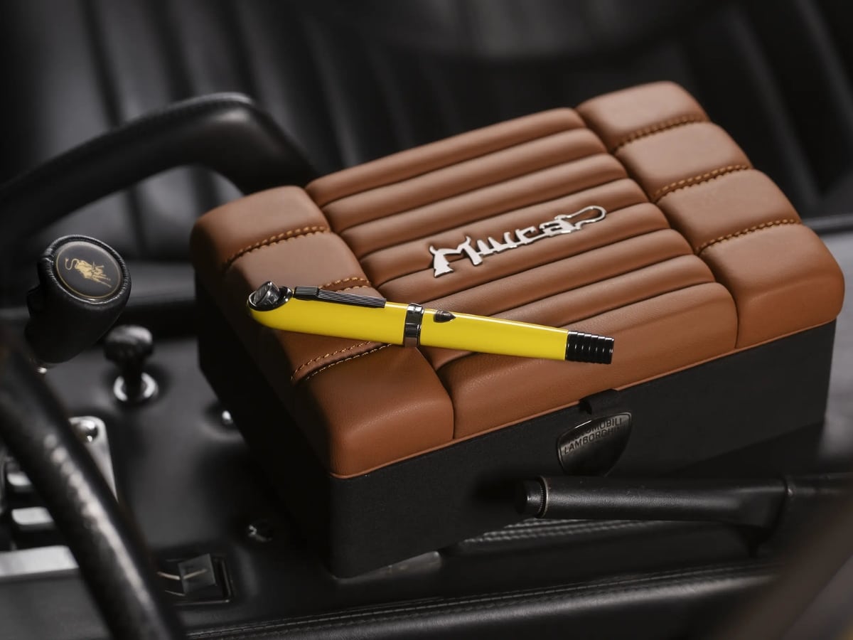 Montegrappa automobili lamborghini miura fountain pen 8