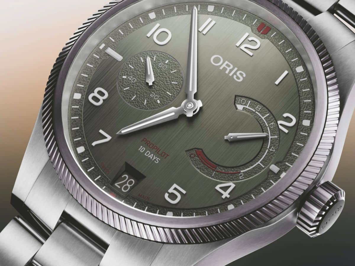 Oris propilot calibre 111 ref 01 111 7808 4167 07 8 20 04lc images 6